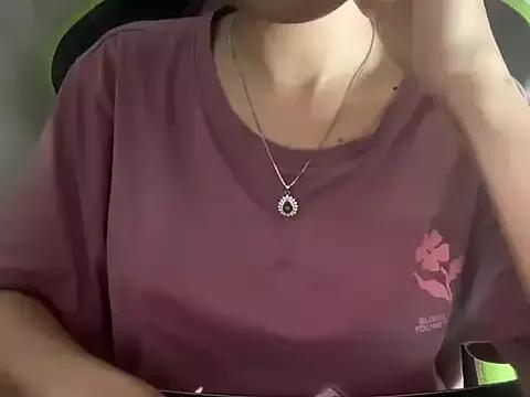 Minal_07 webcams show profile image 