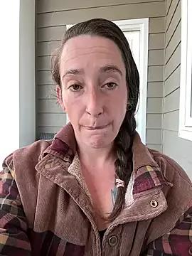 Mini_And_The_Bear from StripChat is Freechat