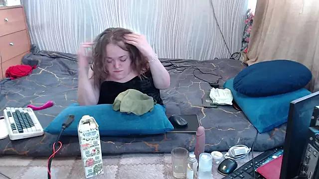MiniNatalie from StripChat is Freechat