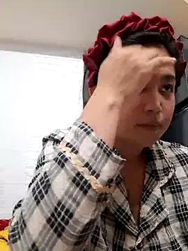 Try our girls live displays and explore the company of endless strippers, with beautiful physiques, vibrating toys and more.