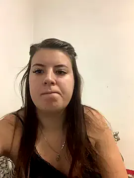 MiraCastellon — Hot dance