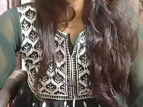 miss-_-nishu from StripChat is Freechat