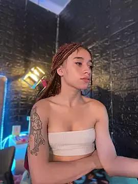 Try our girls live displays and explore the company of endless strippers, with beautiful physiques, vibrating toys and more.