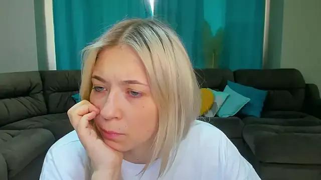 miss___cutie from StripChat is Freechat