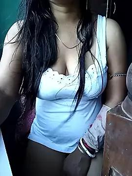 Miss_anu from StripChat is Freechat