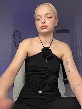 miss_blondiee from StripChat is Freechat