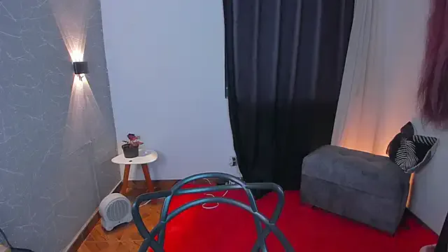 Avatar of Miss_Charlottet