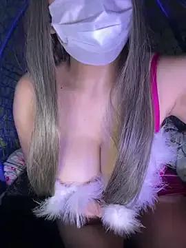 Try our girls live displays and explore the company of endless strippers, with beautiful physiques, vibrating toys and more.