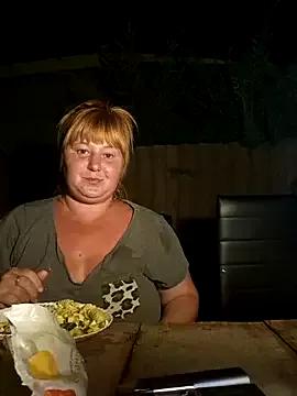 Miss_tits2025 from StripChat is Freechat