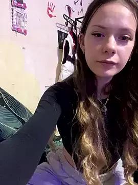 Try our girls live displays and explore the company of endless strippers, with beautiful physiques, vibrating toys and more.