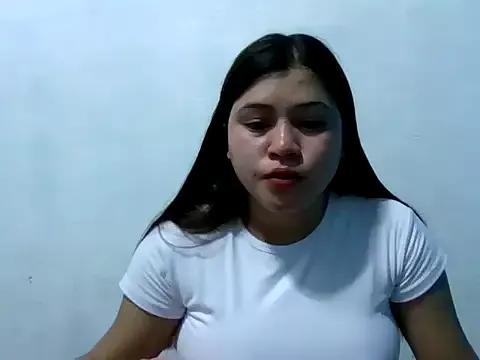 misskittyxoxo from StripChat is Freechat