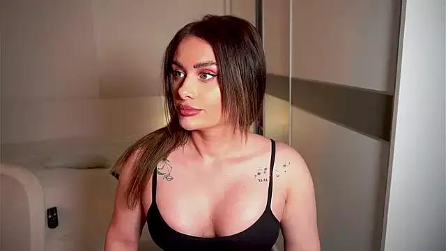 Try our girls live displays and explore the company of endless strippers, with beautiful physiques, vibrating toys and more.