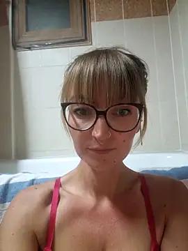 MissMialicious from StripChat