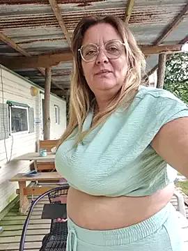 Try our girls live displays and explore the company of endless strippers, with beautiful physiques, vibrating toys and more.