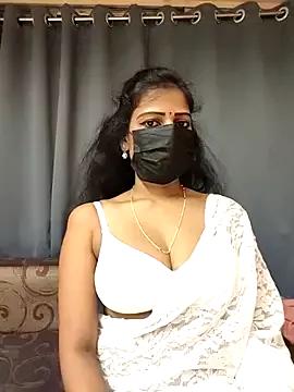 Misss-julli from StripChat is Freechat