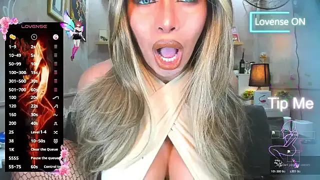 MISSTRESSNathalie_xx from StripChat is Freechat