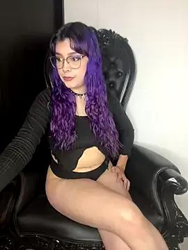 Try our girls live displays and explore the company of endless strippers, with beautiful physiques, vibrating toys and more.