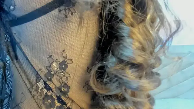 Avatar of molly_zanderbond_