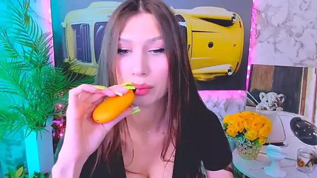 Try our girls live displays and explore the company of endless strippers, with beautiful physiques, vibrating toys and more.