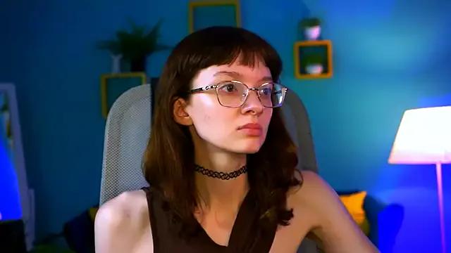 MollyJiggles from StripChat is Freechat