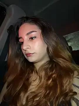 Try our girls live displays and explore the company of endless strippers, with beautiful physiques, vibrating toys and more.