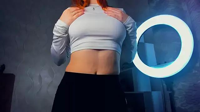Try our girls live displays and explore the company of endless strippers, with beautiful physiques, vibrating toys and more.