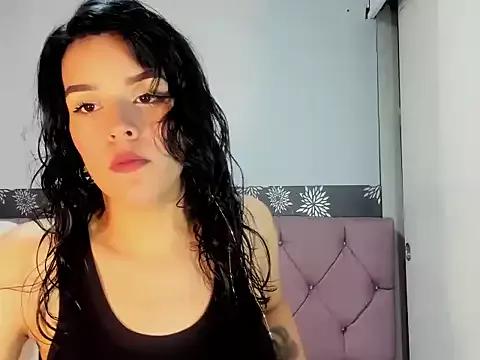 MonicaChaneL from StripChat is Freechat