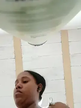 Avatar of MoniqueMulberry