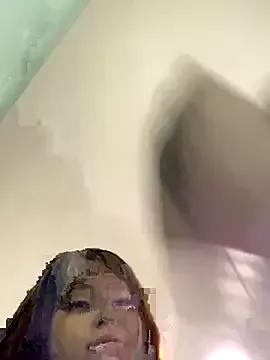MonroeDiamond from StripChat is Freechat