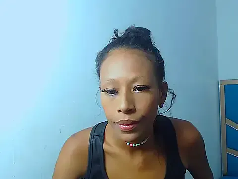 monserrath_bitch_naughty — Freechat on StripChat