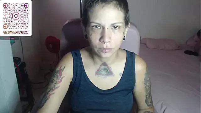 moon_cat85 from StripChat