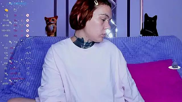 Moon_Owls from StripChat is Freechat
