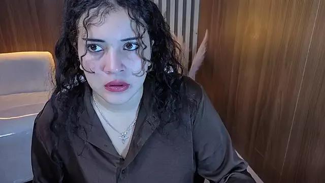 Try our girls live displays and explore the company of endless strippers, with beautiful physiques, vibrating toys and more.