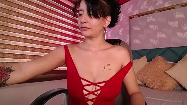 Moony_14 from StripChat