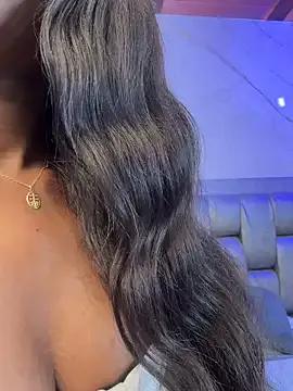 Try our girls live displays and explore the company of endless strippers, with beautiful physiques, vibrating toys and more.