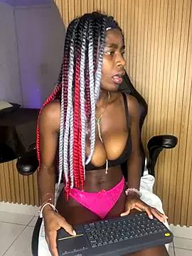 MorenaLush_Eup from StripChat is Freechat