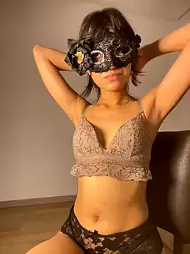 Try our girls live displays and explore the company of endless strippers, with beautiful physiques, vibrating toys and more.