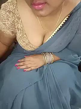 Mounika25 from StripChat is Freechat