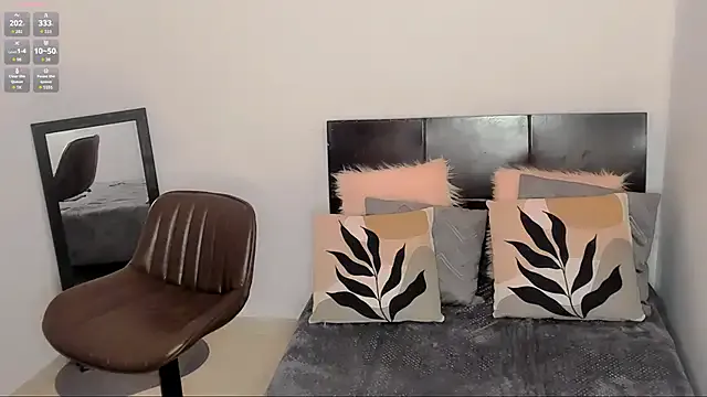 mrs_griseld_ — flash tits