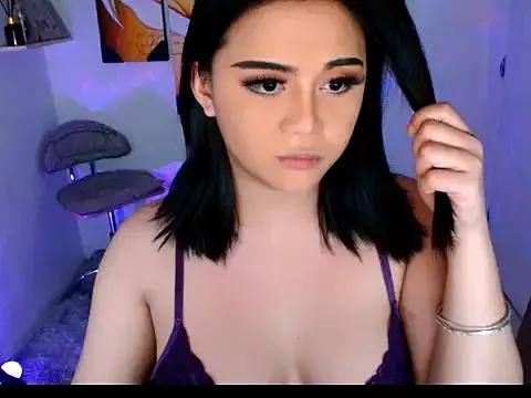 Try our girls live displays and explore the company of endless strippers, with beautiful physiques, vibrating toys and more.