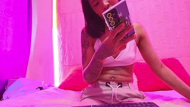 Mya_Nasty from StripChat is Freechat