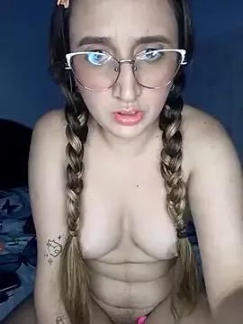Try our girls live displays and explore the company of endless strippers, with beautiful physiques, vibrating toys and more.