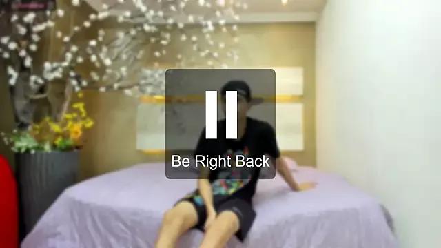 Try our girls live displays and explore the company of endless strippers, with beautiful physiques, vibrating toys and more.