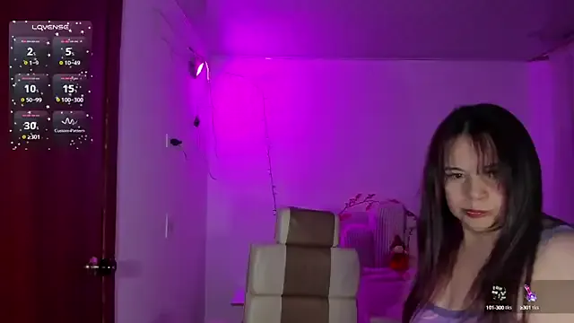 Avatar of N-aughty_C-harlotte