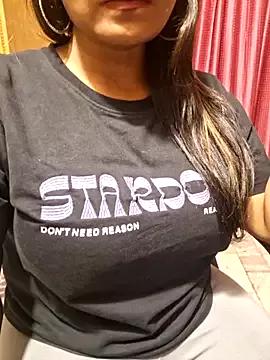 Try our girls live displays and explore the company of endless strippers, with beautiful physiques, vibrating toys and more.
