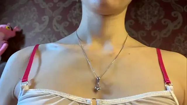 NanamiLovesTomoe from StripChat is Freechat