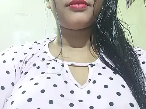 Nancy_queen001 — Show boobs in public