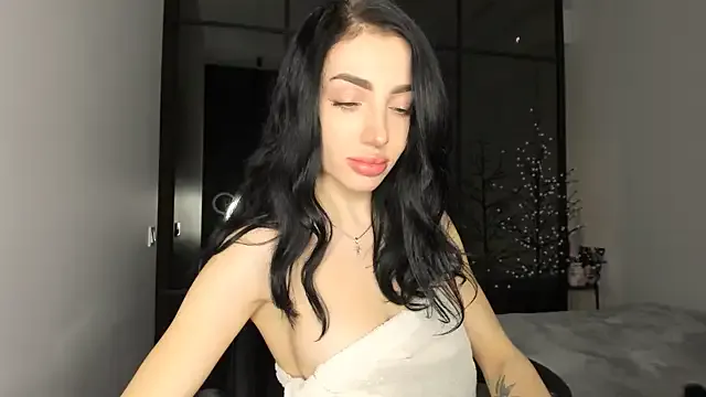 NancyLovee_'s avatar