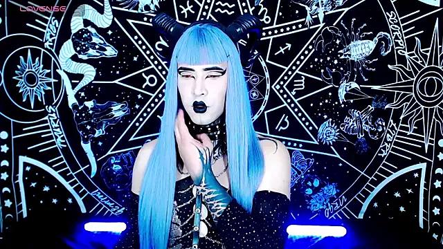 Try our girls live displays and explore the company of endless strippers, with beautiful physiques, vibrating toys and more.