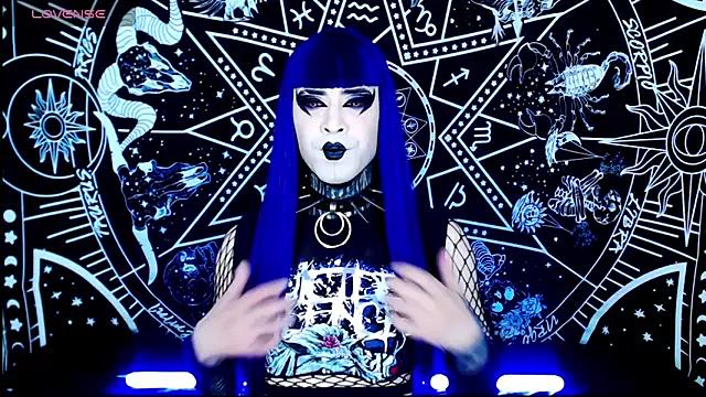 Try our girls live displays and explore the company of endless strippers, with beautiful physiques, vibrating toys and more.